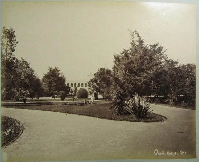 Quinta Normal a principios del 1900