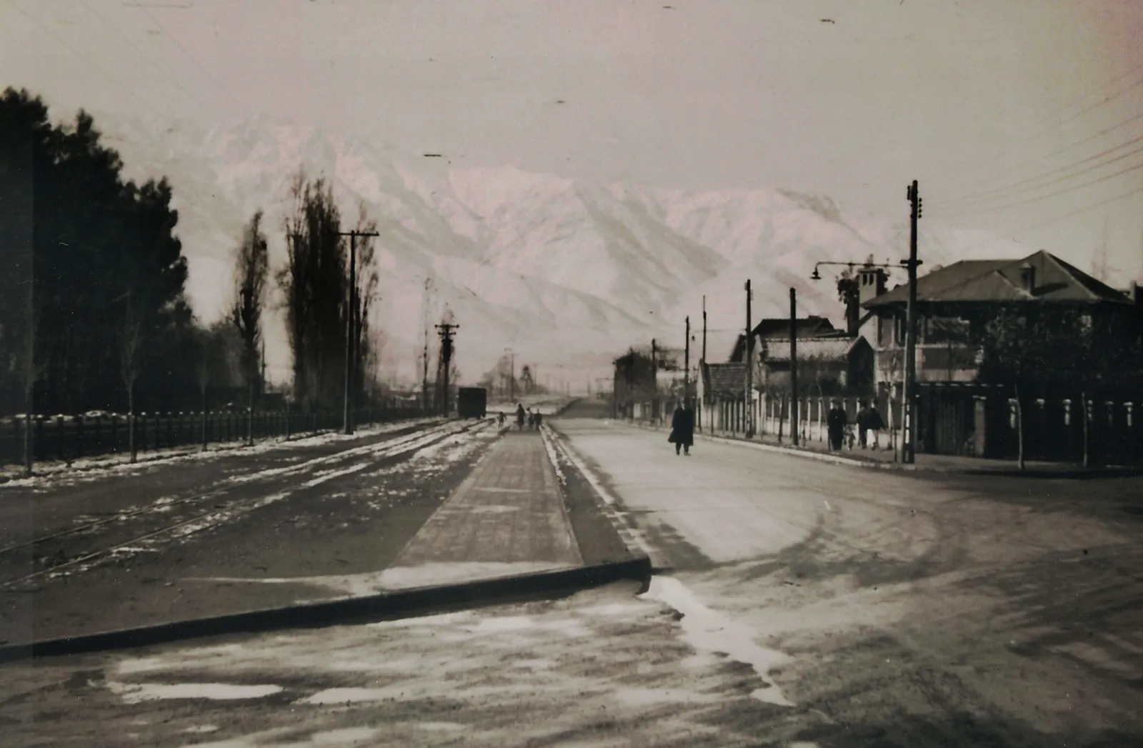 Avenida Tobalaba al oriente en 1946