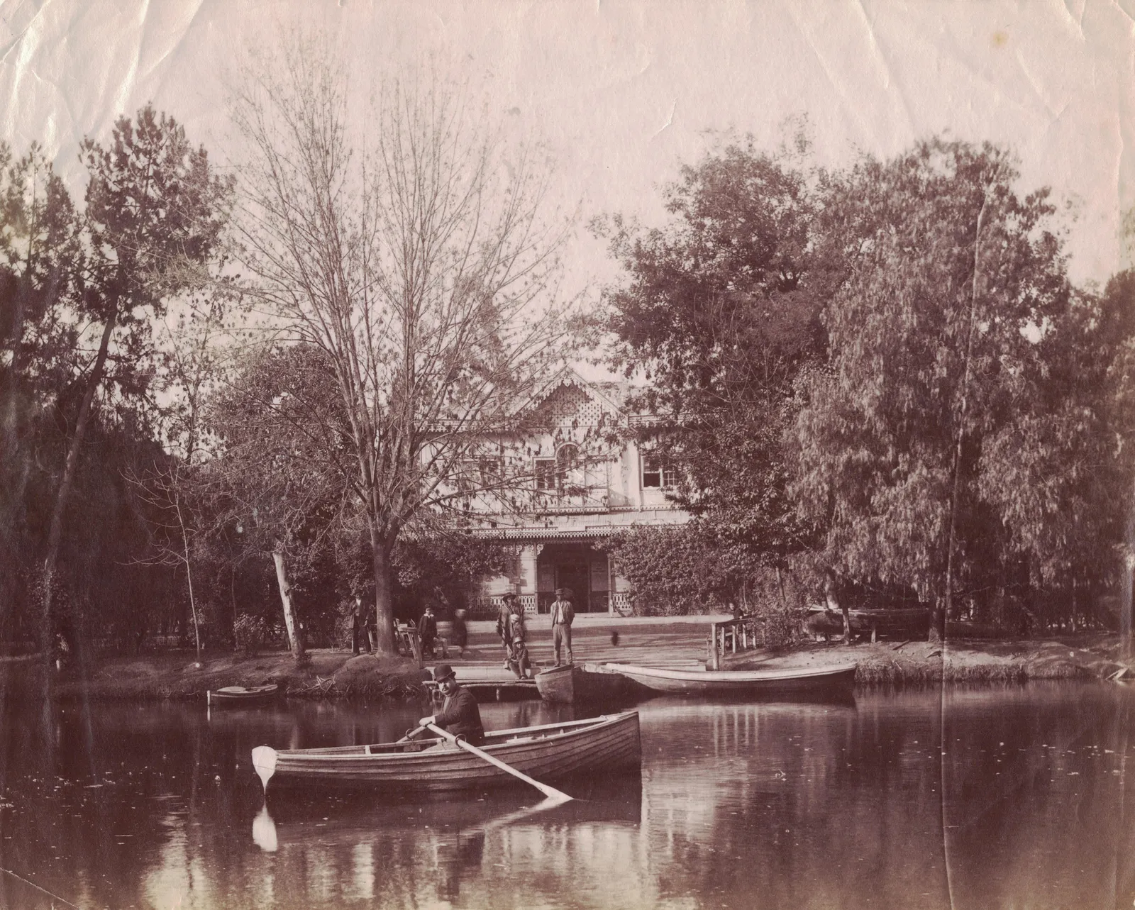 Laguna del Parque Forestal en los años 20s