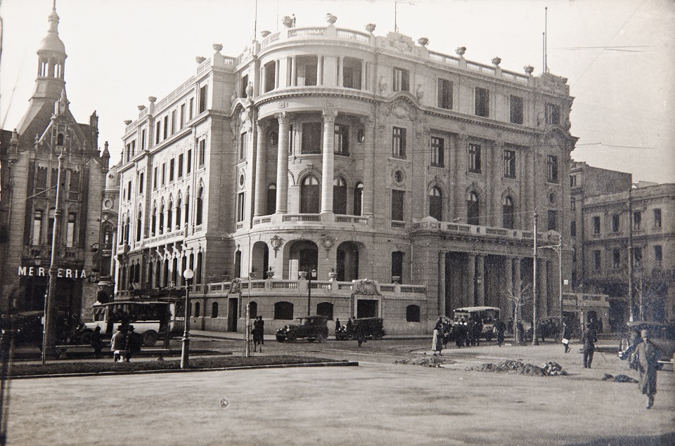 Alameda con calle Bandera de Santiago, 1925