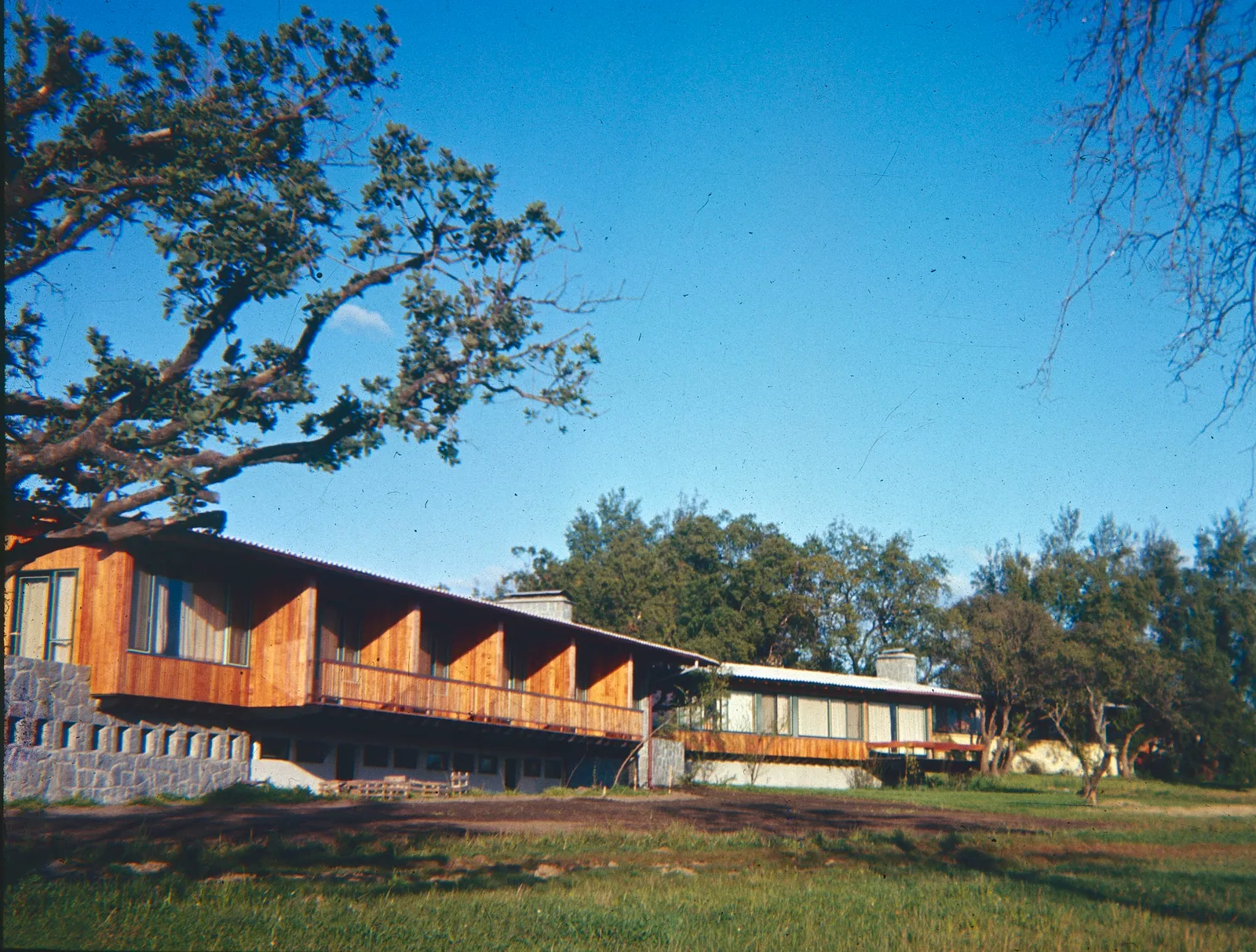 Hotel en Salto del Laja, 1960