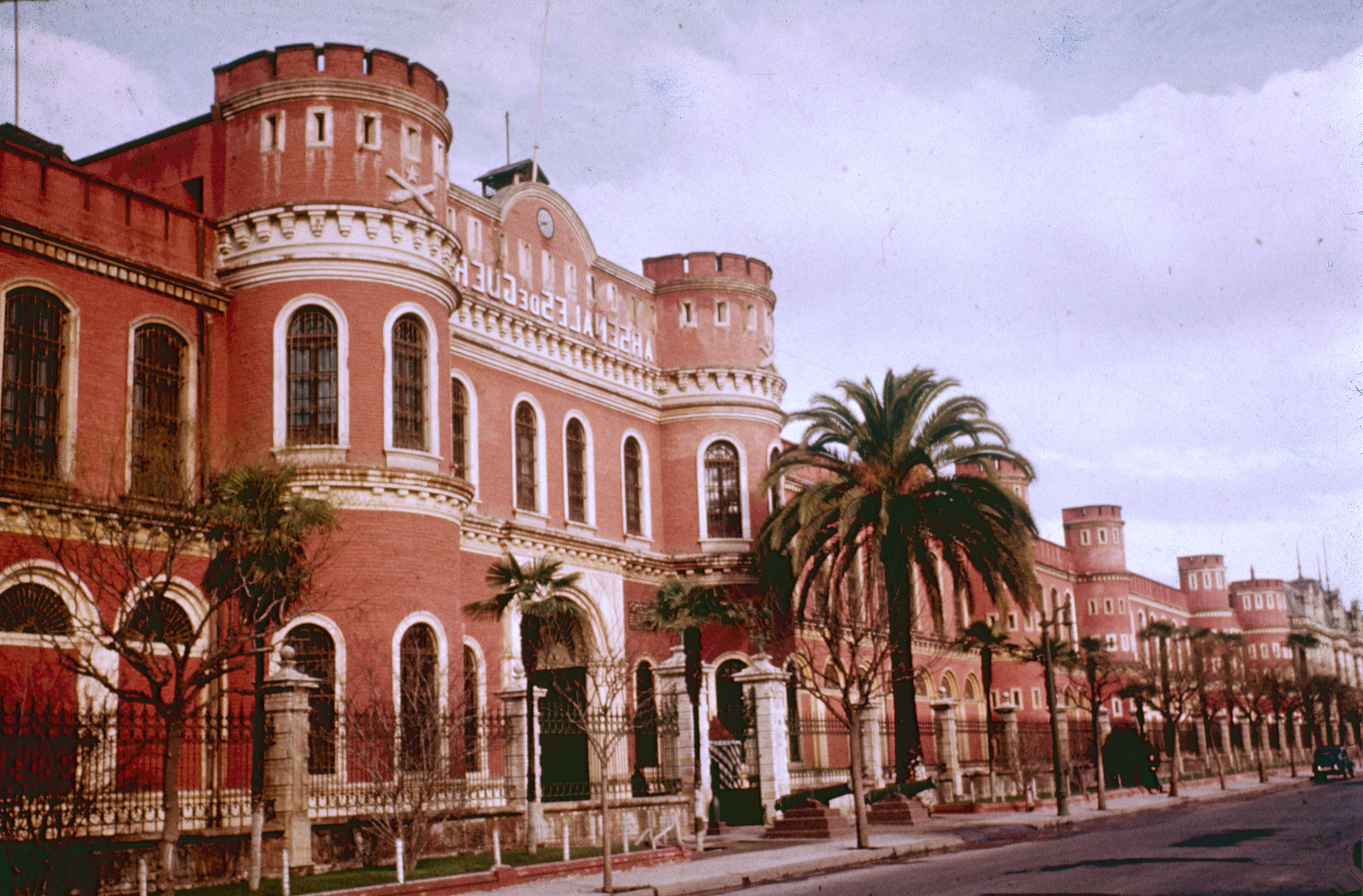 Arsenales de Guerra años 60's