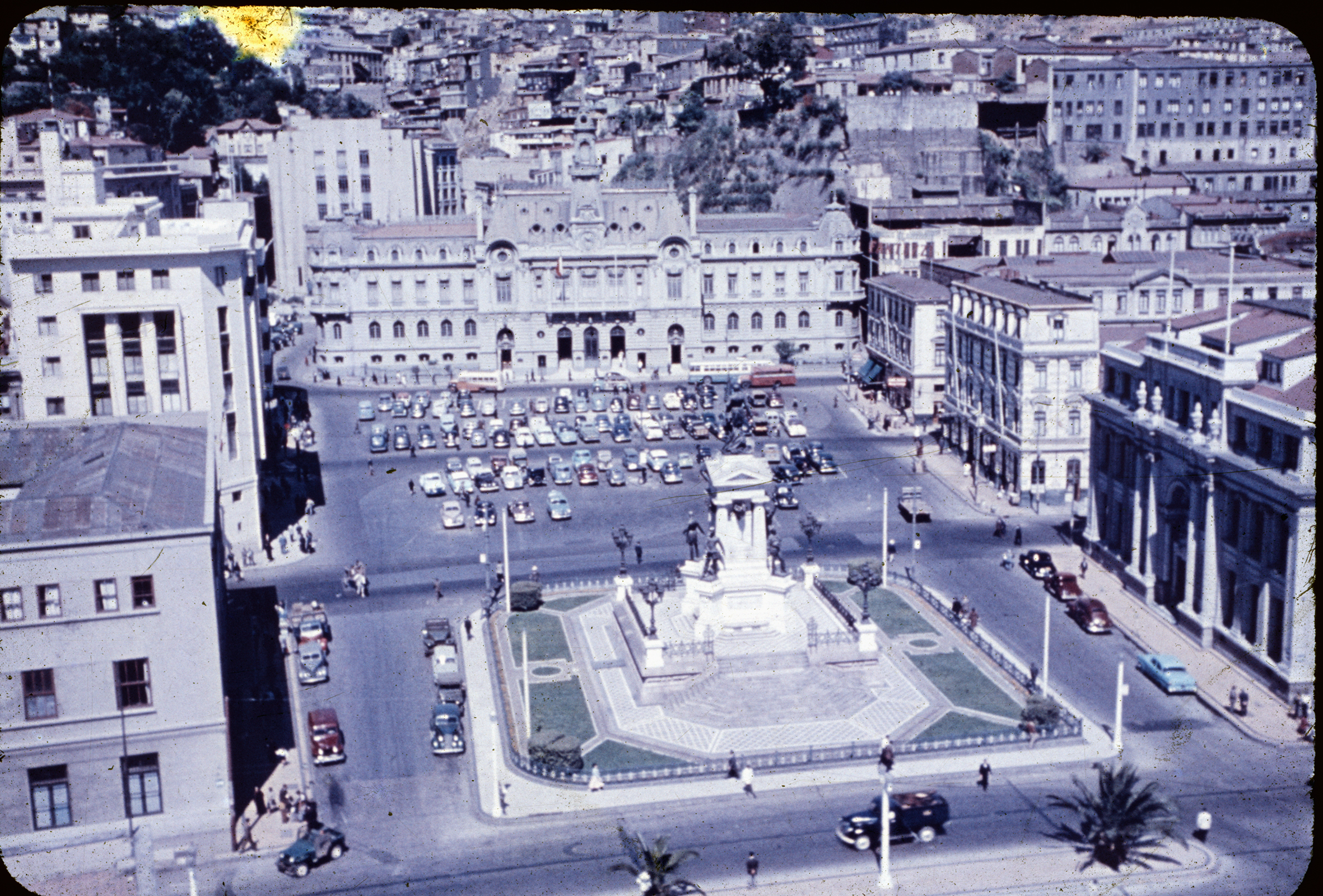 Plaza Sotomayor, Valparaíso, 1960