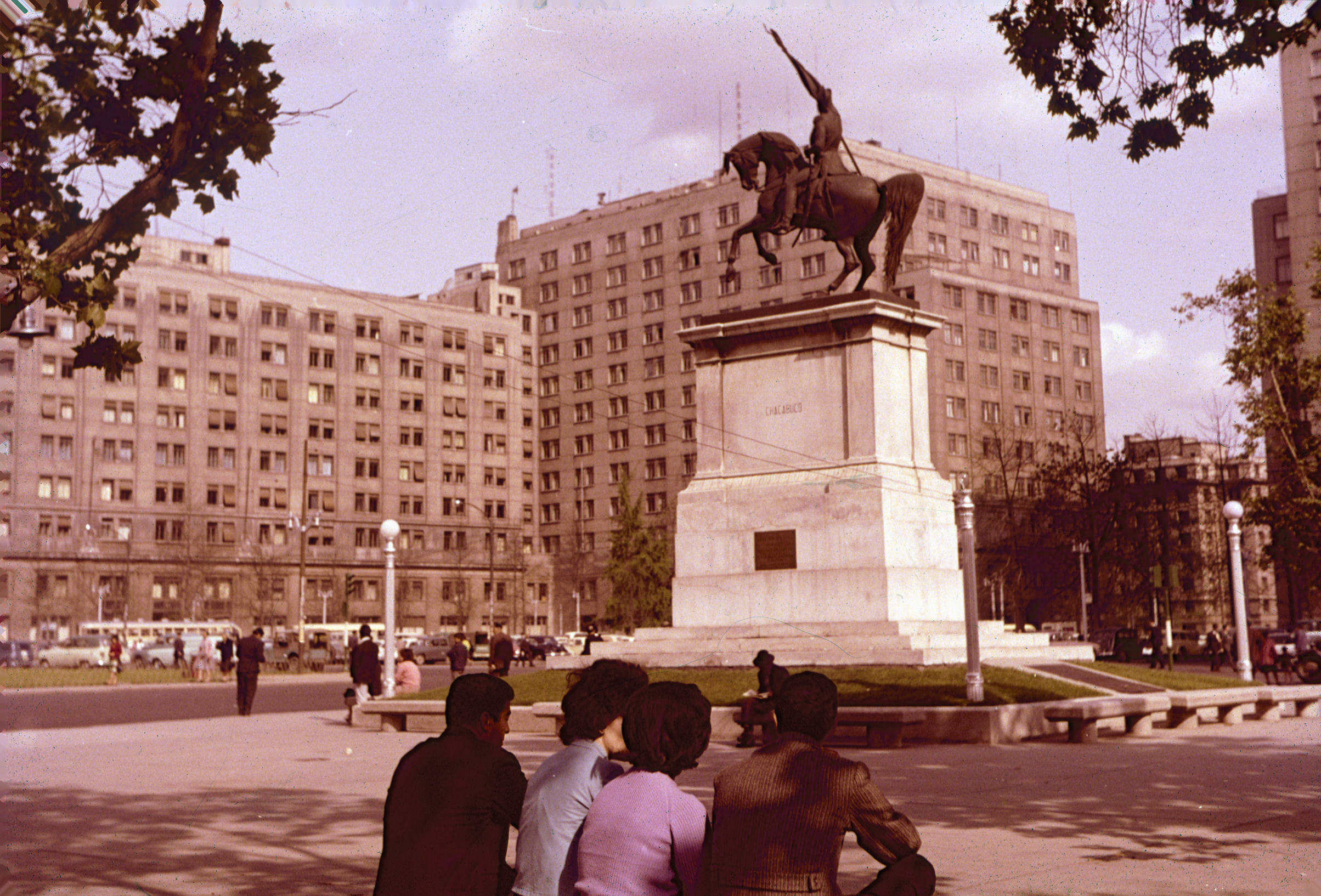 Monumento al General San Martin en el eje Bulnes, años 60´s