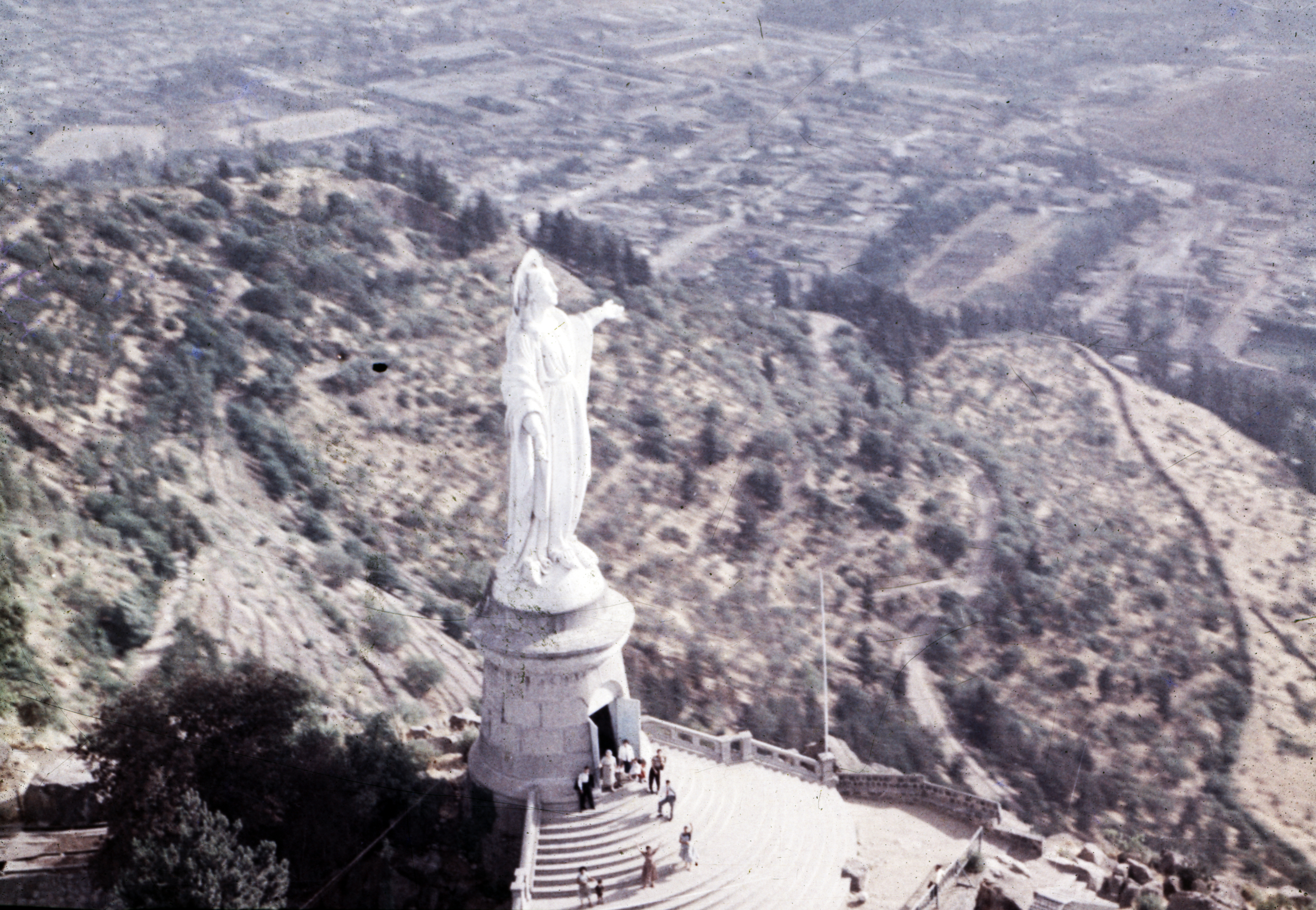 Santuario Inmaculada Concepción, Cerro San Cristóbal en los 60's