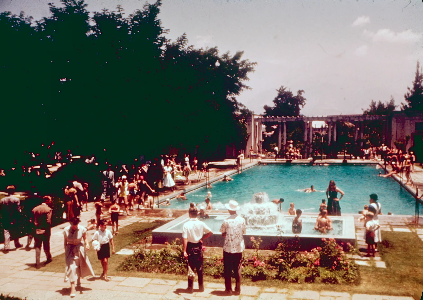 Piscina Club de Golf Los Leones en los 60's