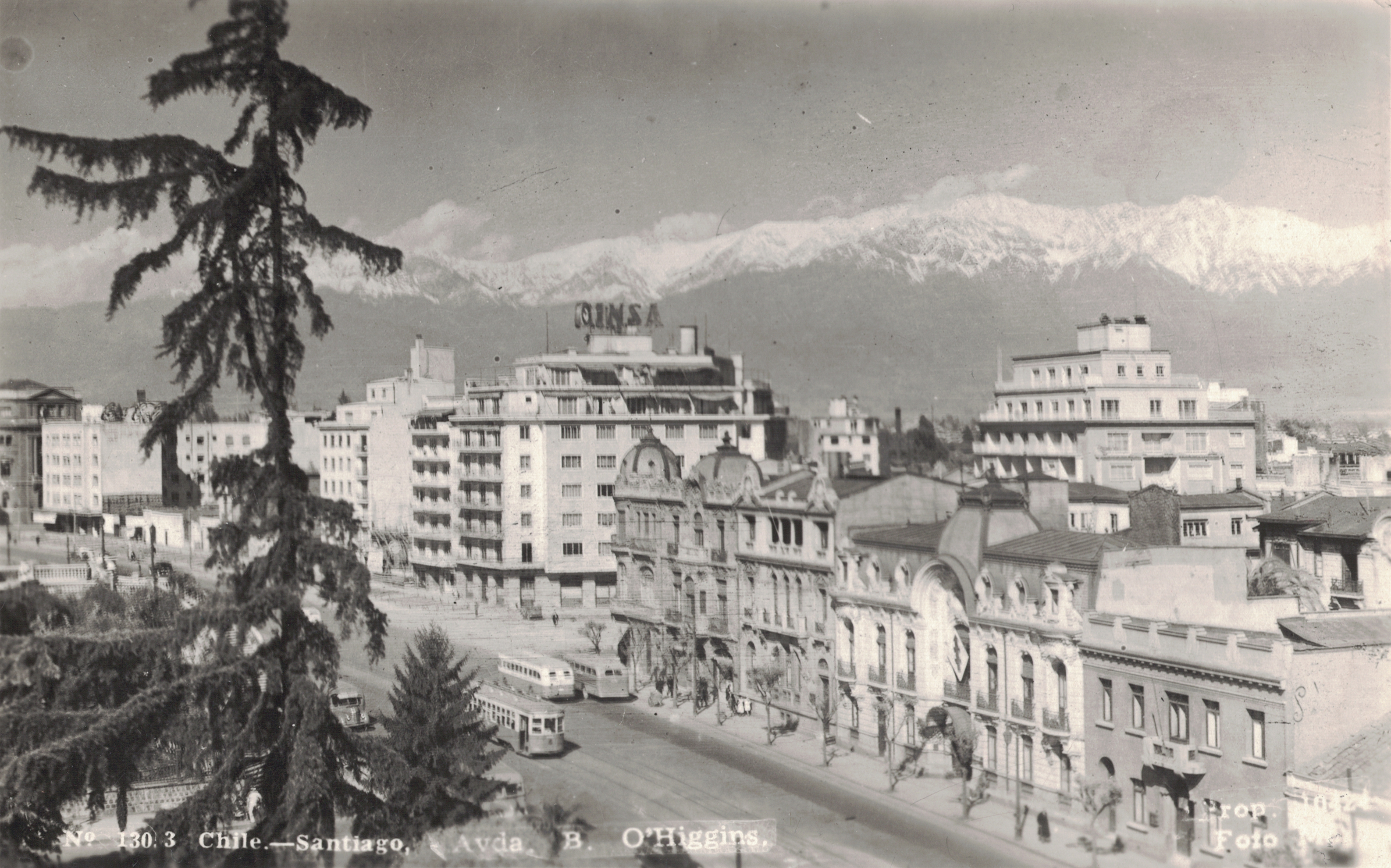 Alameda desde la Biblioteca Nacional en los 40s