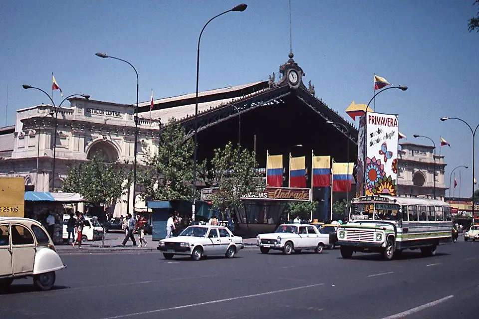 Av Alameda y Estación Central, 1989