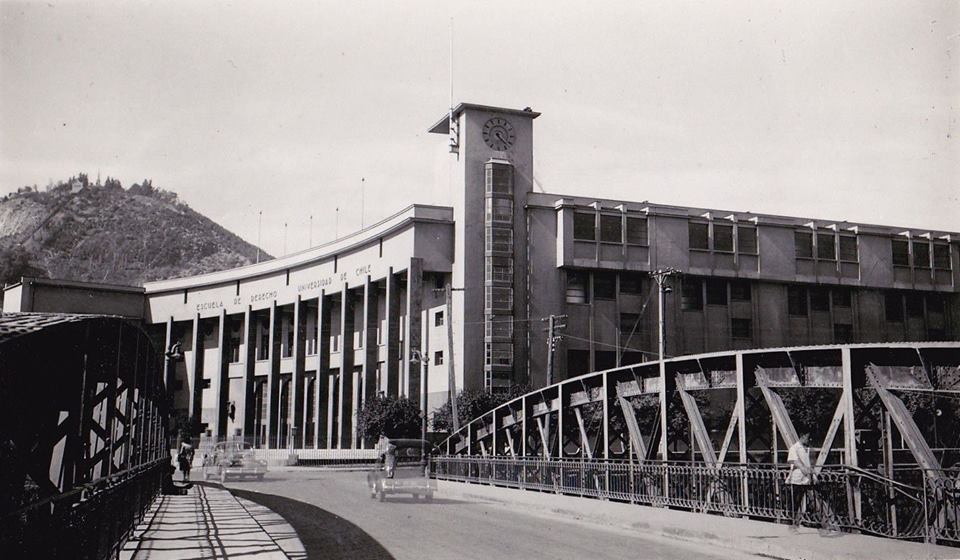 Puente pío nono, Escuela de Derecho universidad de Chile 1950