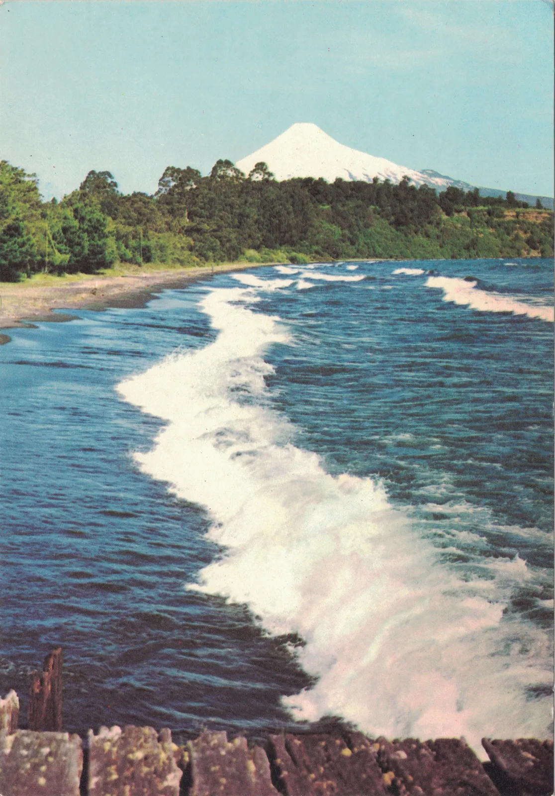 Olas en el Lago Llanquihue en 1978