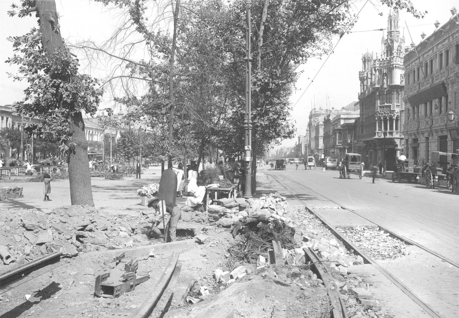 Instalación de líneas de tranvía, 1928