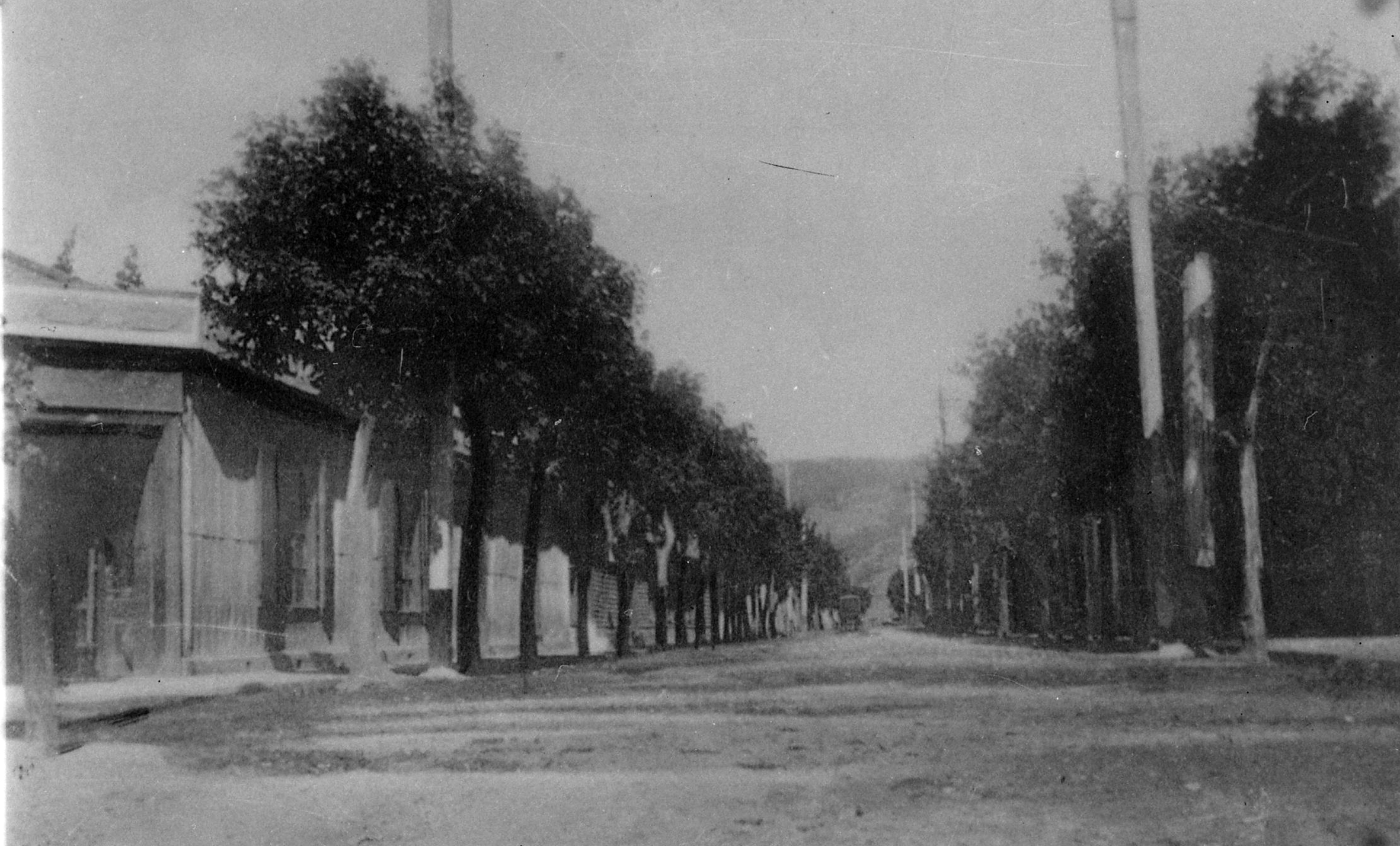 Calle Caupolicán de Angol en 1915