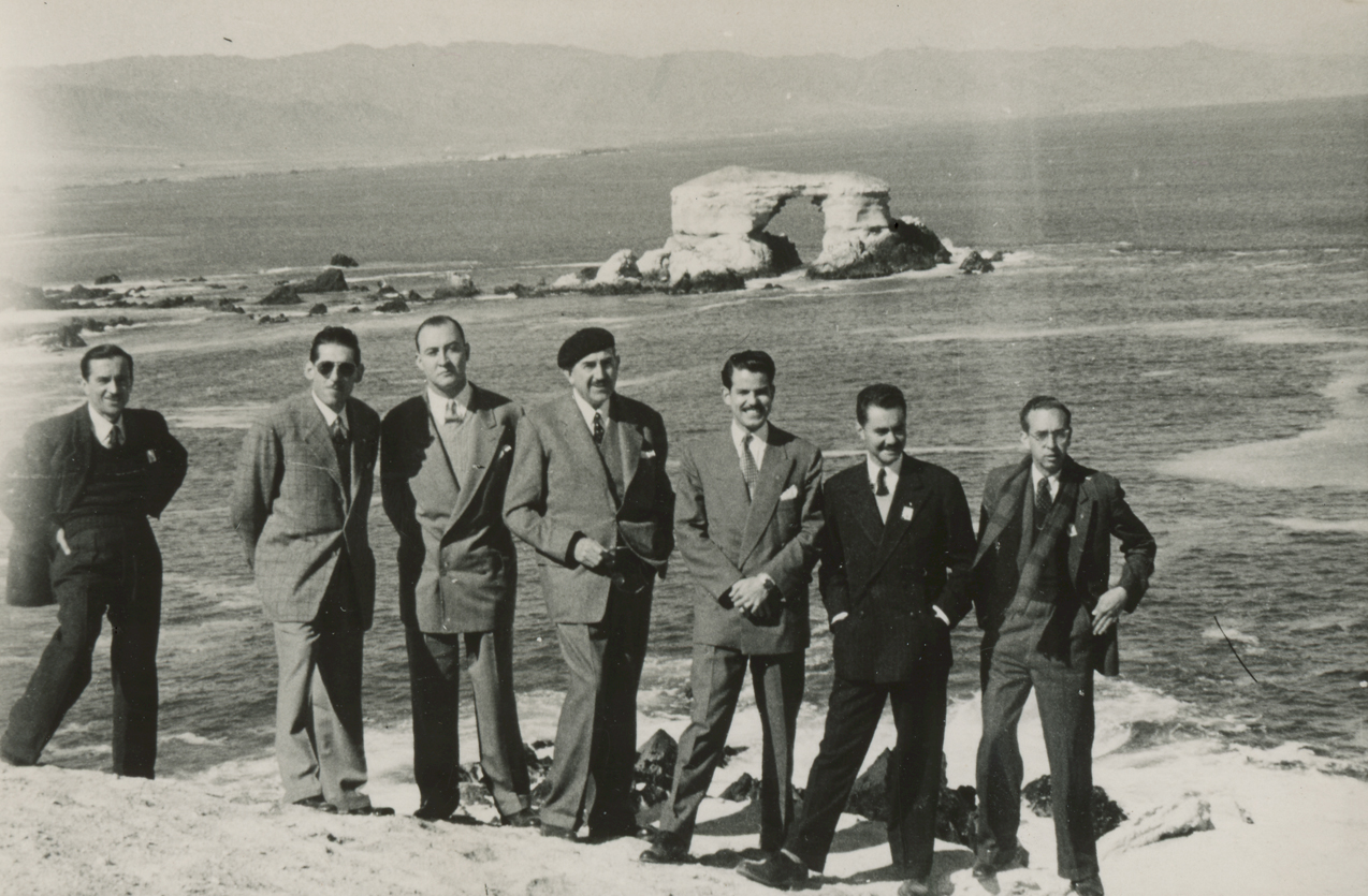 Portada de Antofagasta en 1950