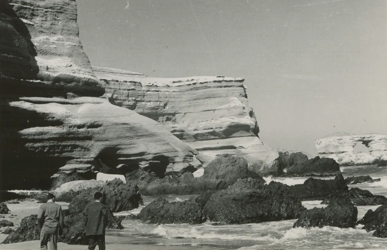 Portada de Antofagasta en 1950