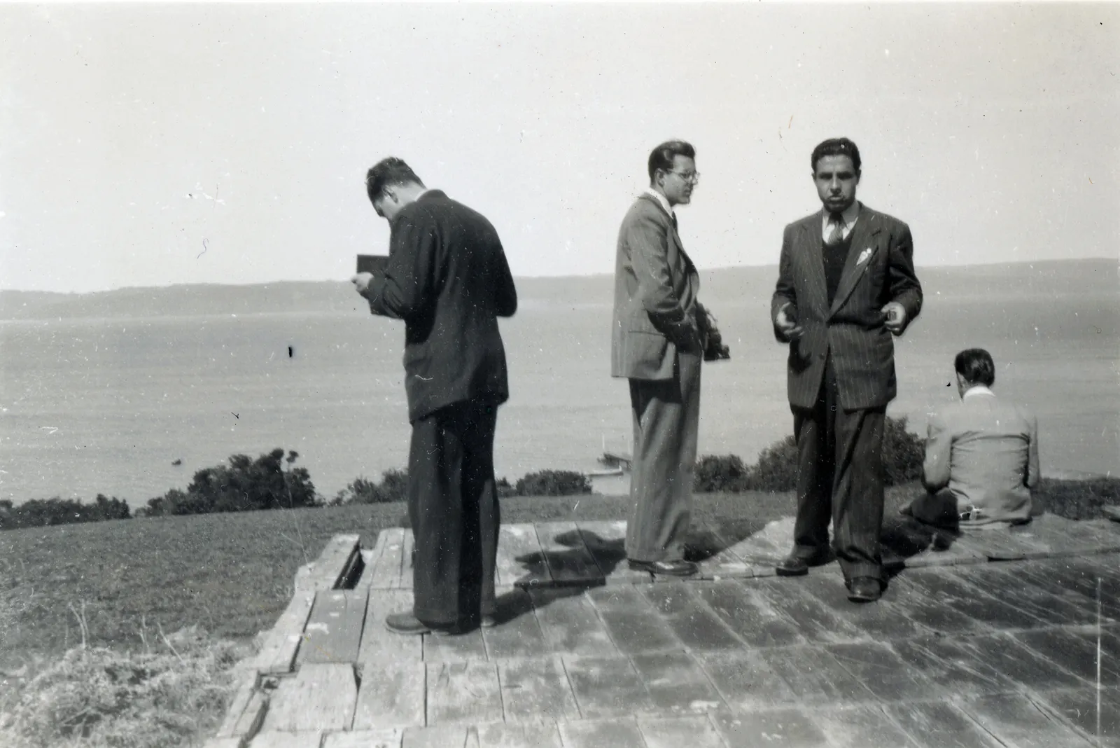 Hombres en la Isla Quiriquina en 1949