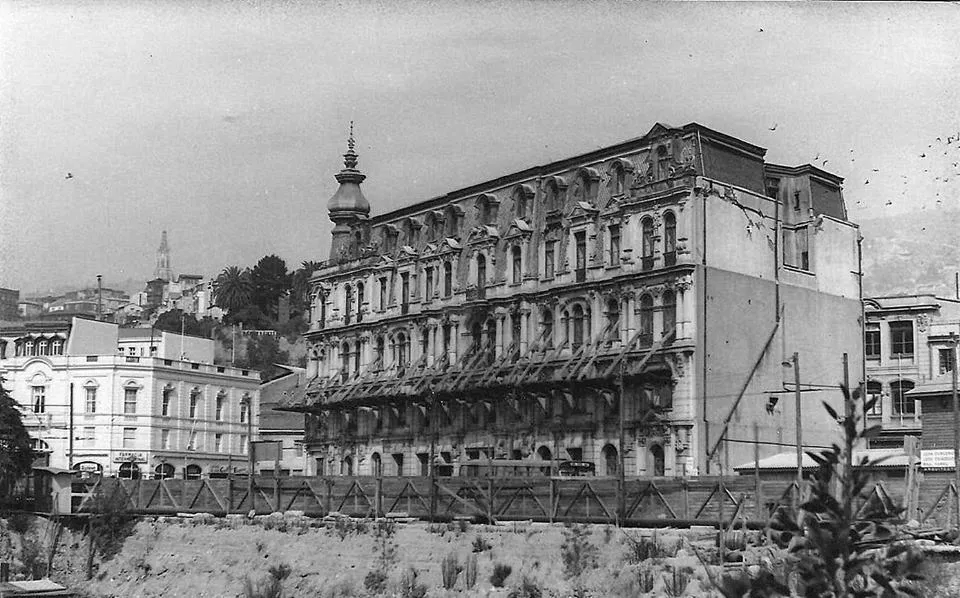 Edificio Brown de Valparaiso en los 50s