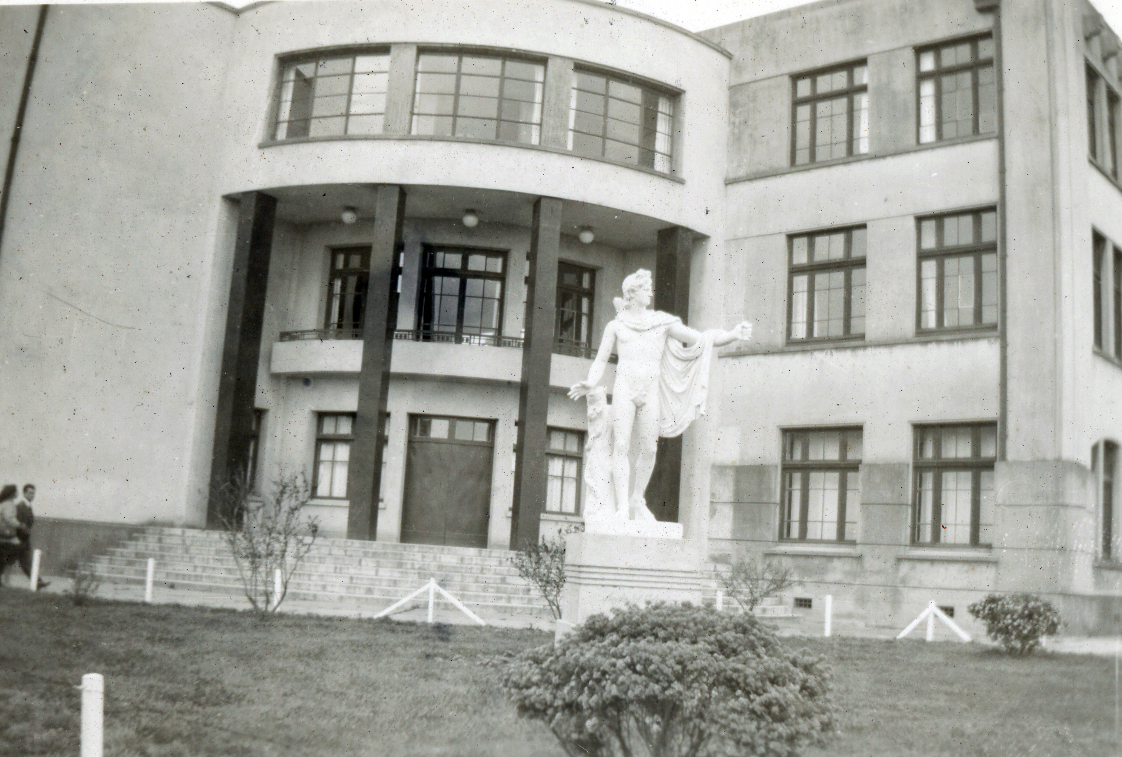 Interior de la Universidad de Concepción en 1949