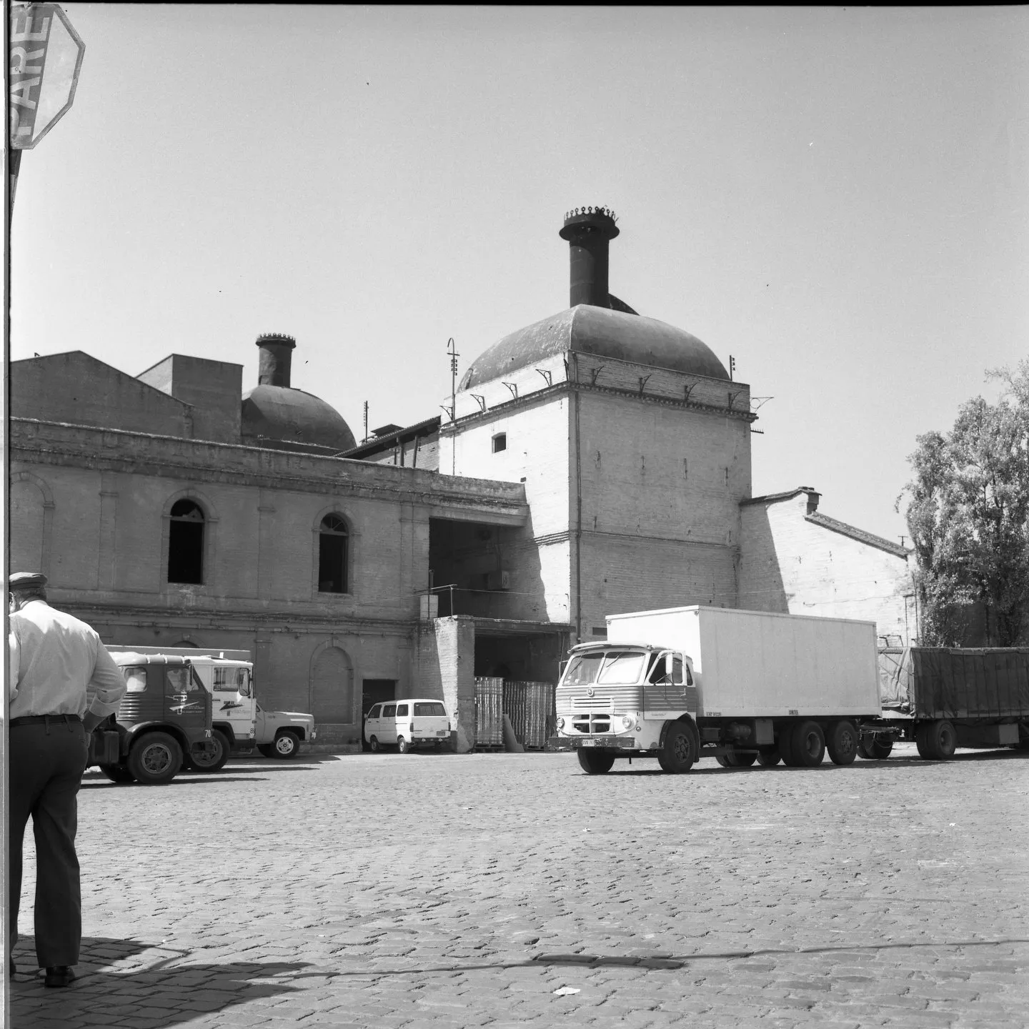 Acceso Cervecería Ebner en 1985