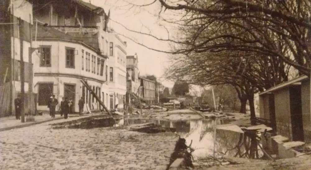 Valdivia después del terremoto en 1960