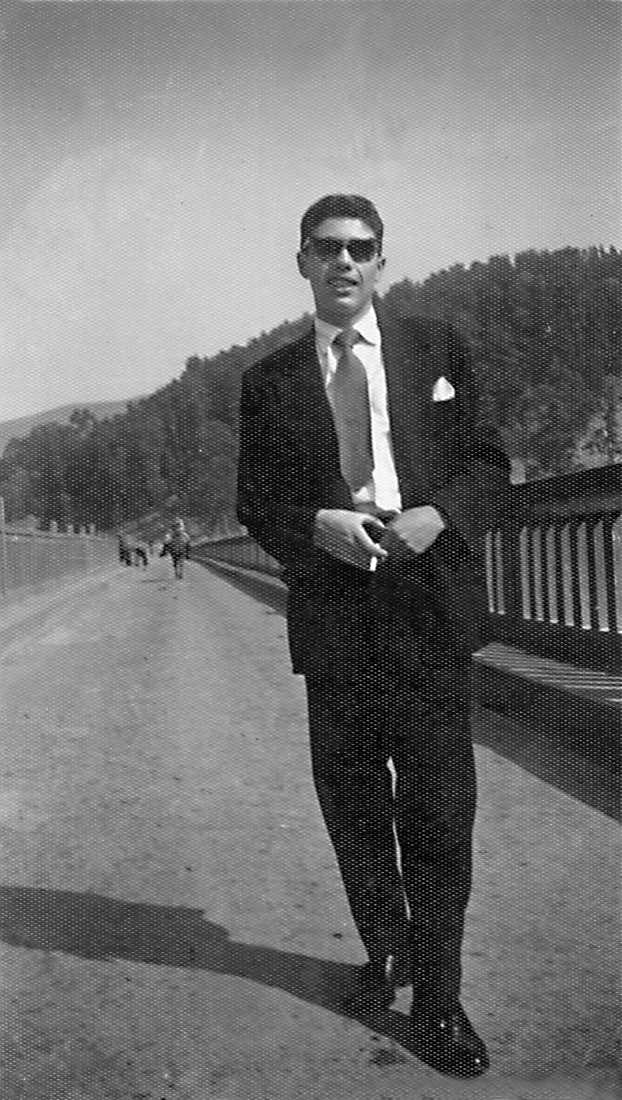 Puente antiguo sobre el río Claro en 1964