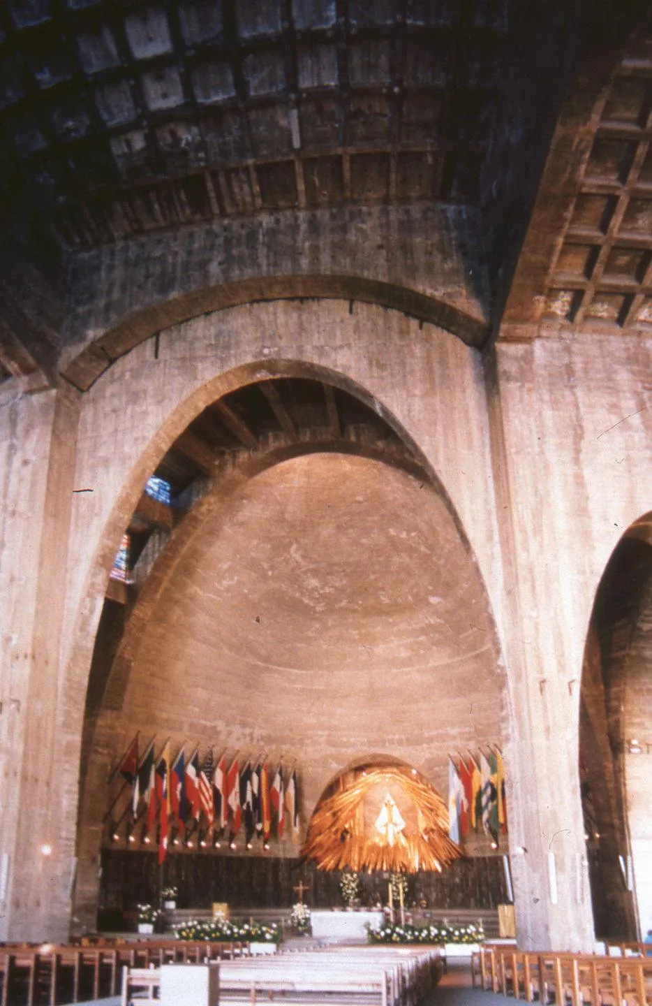Templo Votivo de Maipú en 1985
