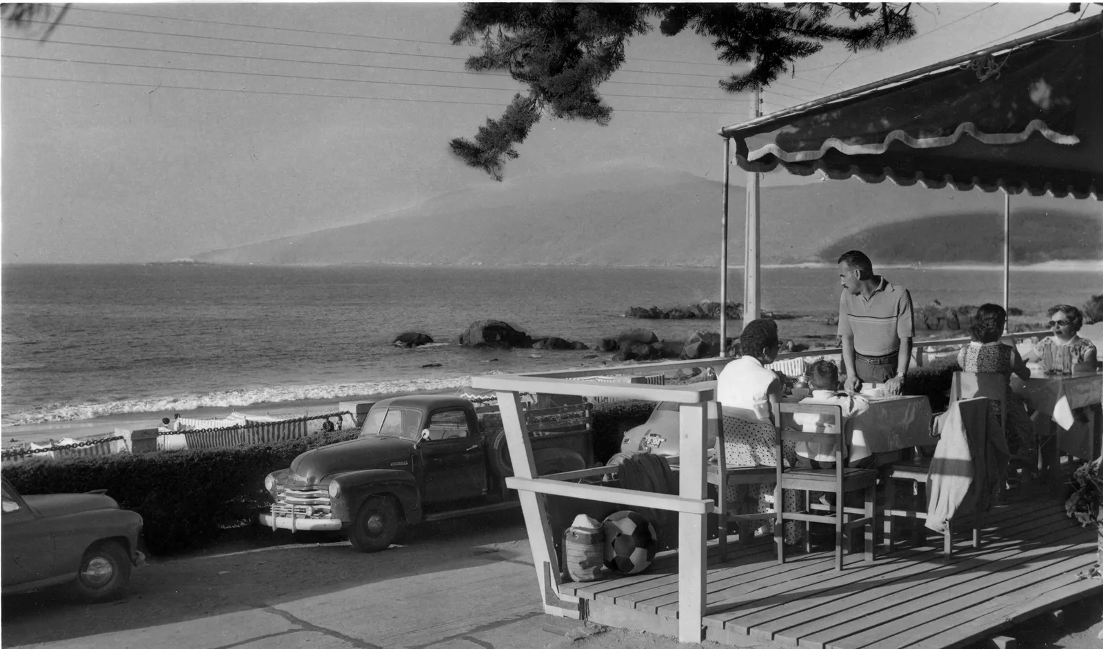 Almuerzo en Papudo en 1950