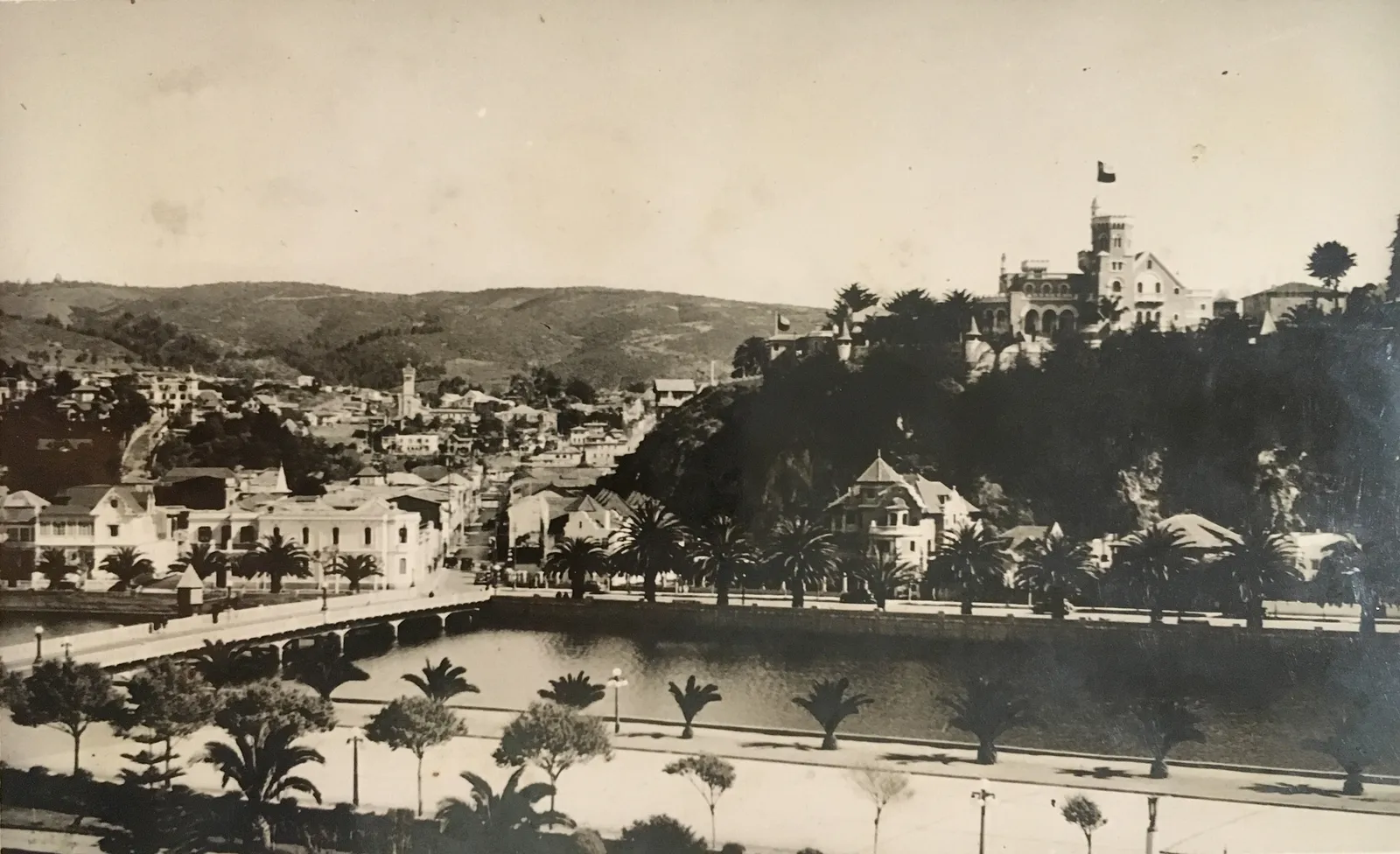 Palacio Brunet y Estero Marga Marga, 1939