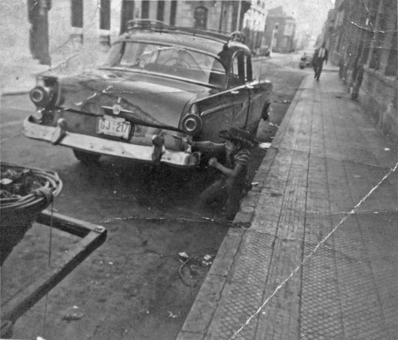 Juego de Vaqueros en calle Huérfanos de Santiago, 1963