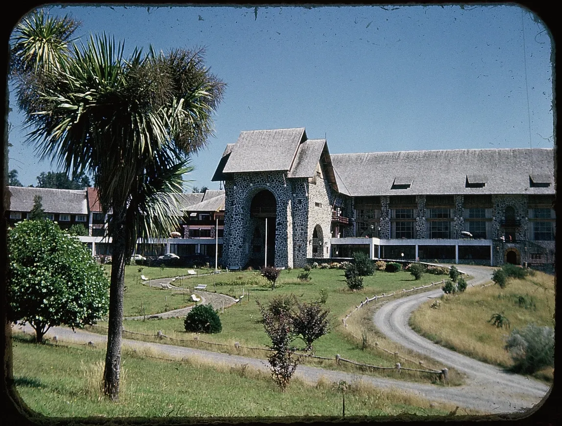 Hotel Termas de Puyehue en 1953