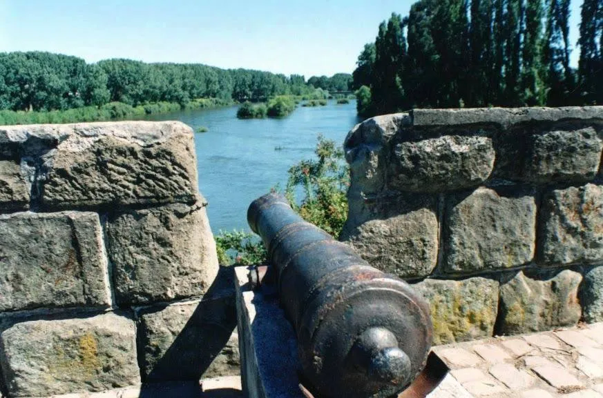 El fuerte Reina Luisa de Osorno, 1998