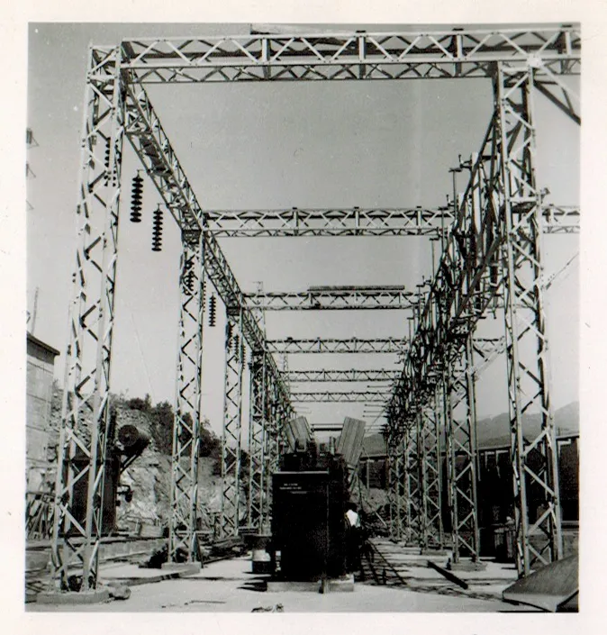 Central Hidroeléctrica Sauzal en 1945