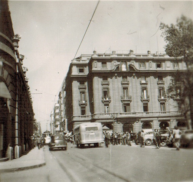 Portal Fernández Concha en 1945