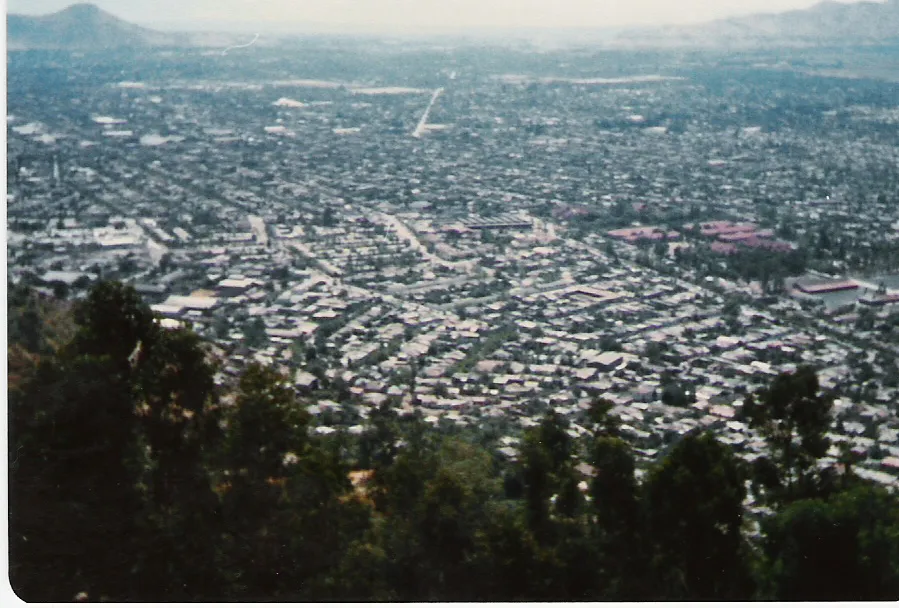 VIsta a Providencia, desde el del Cerro San Cristóbal en 1981