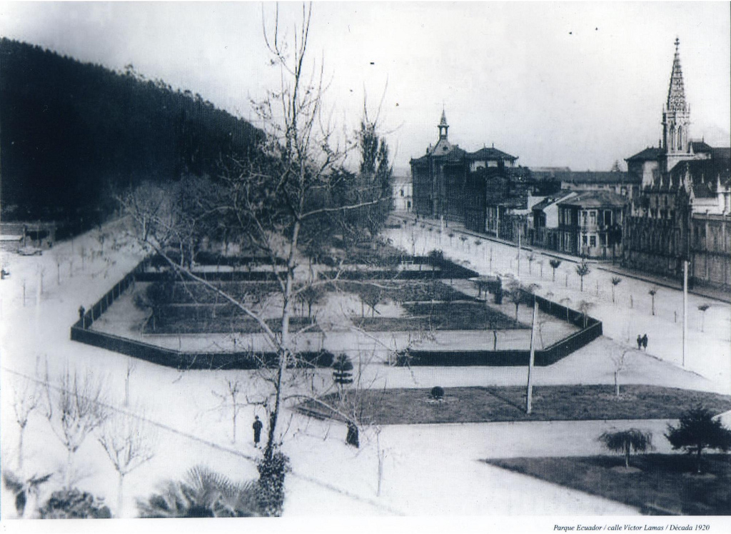 Parque Ecuador de Concepción en 1920