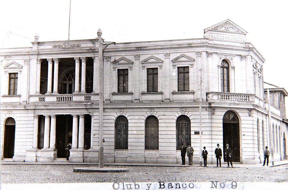 Club y Banco de Curicó en los años 20s