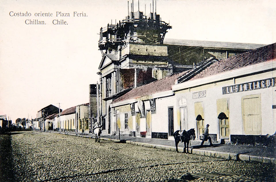 Costado oriente Plaza Feria de Chillán ca. 1915