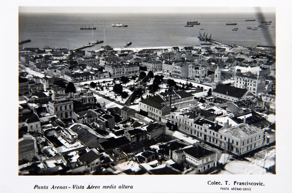 Viista aérea de Punta Arenas circa. 1930