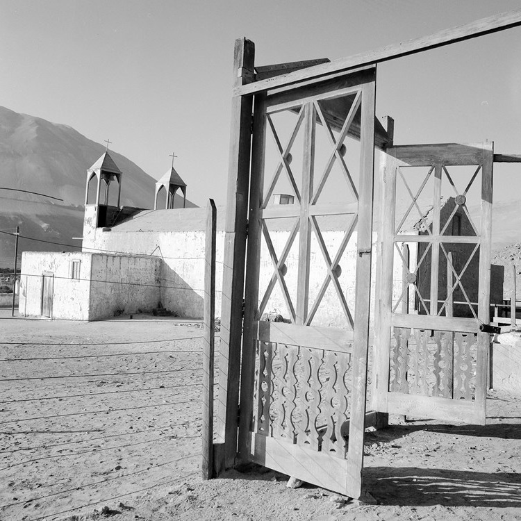 Iglesia de San Gerónimo de Poconchile, 1975