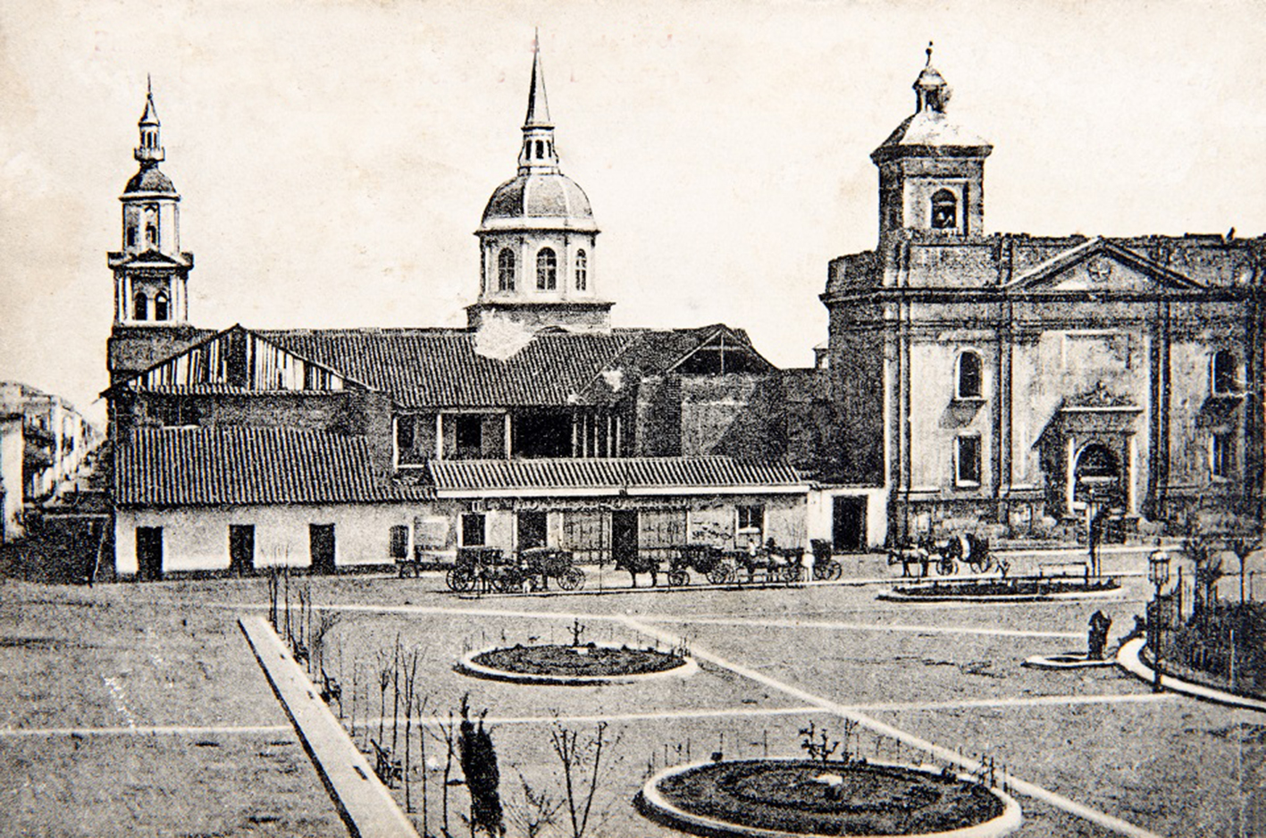 Plaza de Armas, vista de las torres de la Compañía, 1860