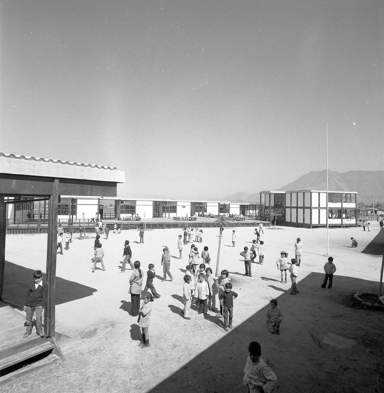Escuela con arquitectura modular, 1969