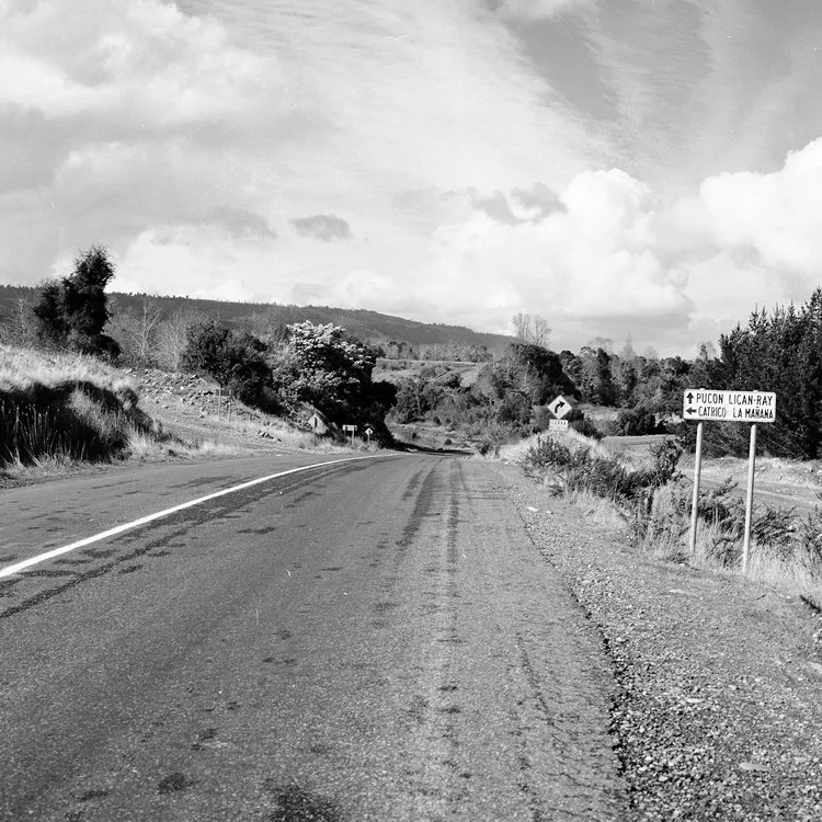 Carretera Freire - Pucón en 1975
