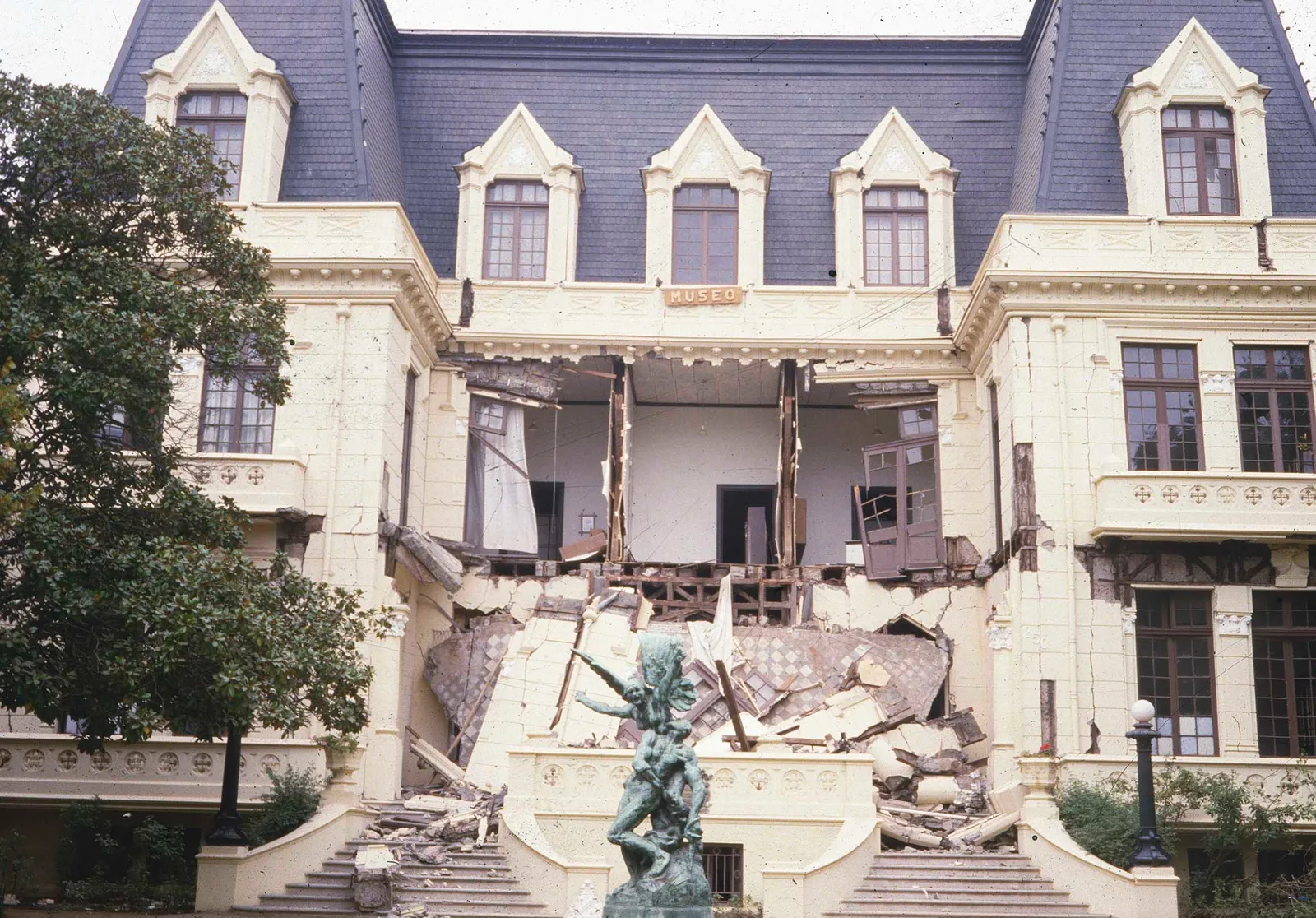 Palacio Carrasco de Viña del Mar en 1985
