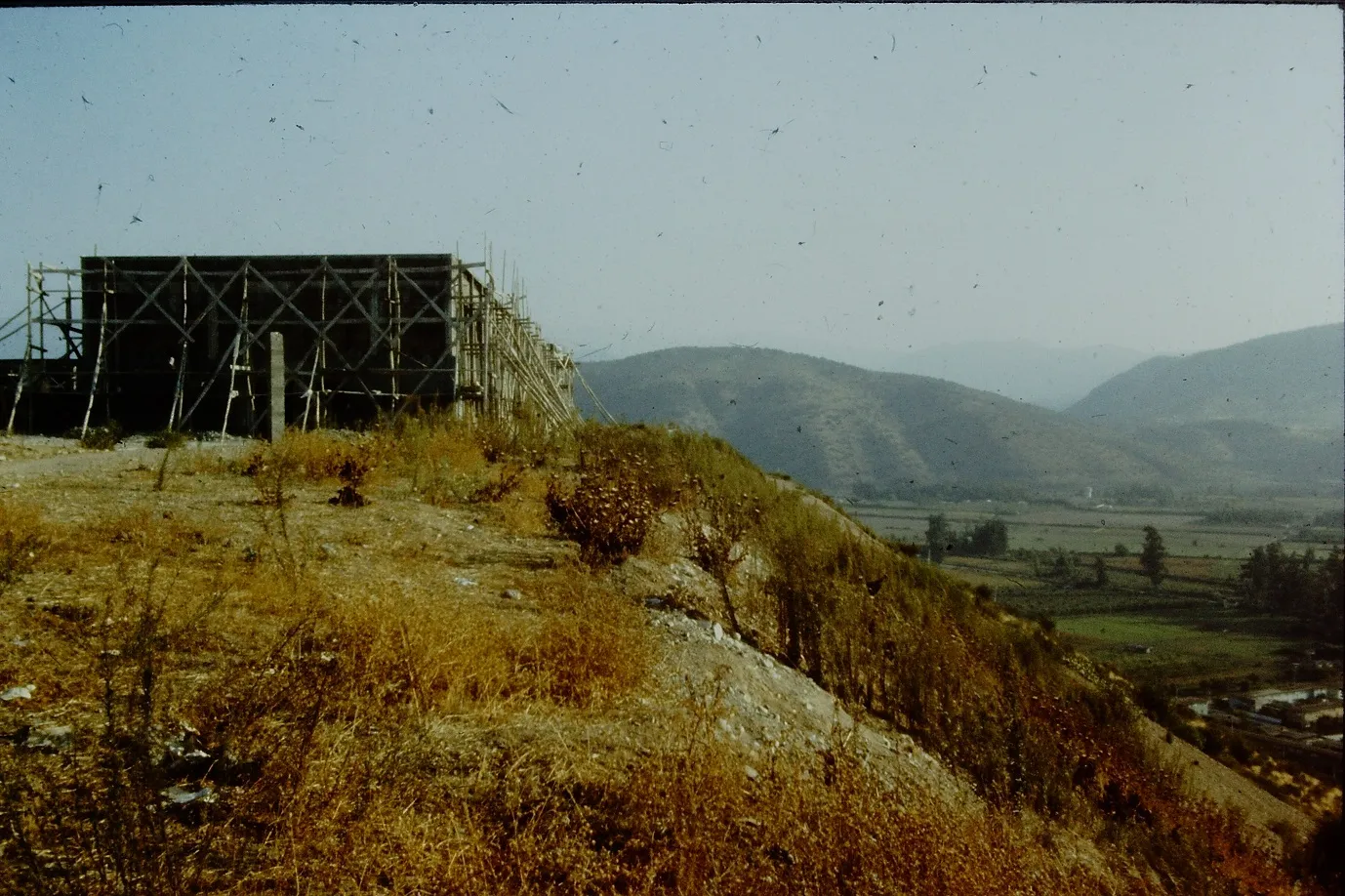 Construcción observatorio Cerro Calán en 1958
