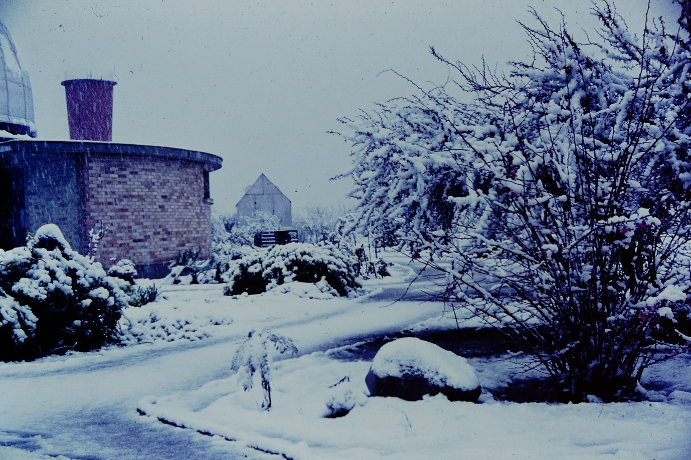 Nevada en el Observatorio Cerro Calán en los 60s