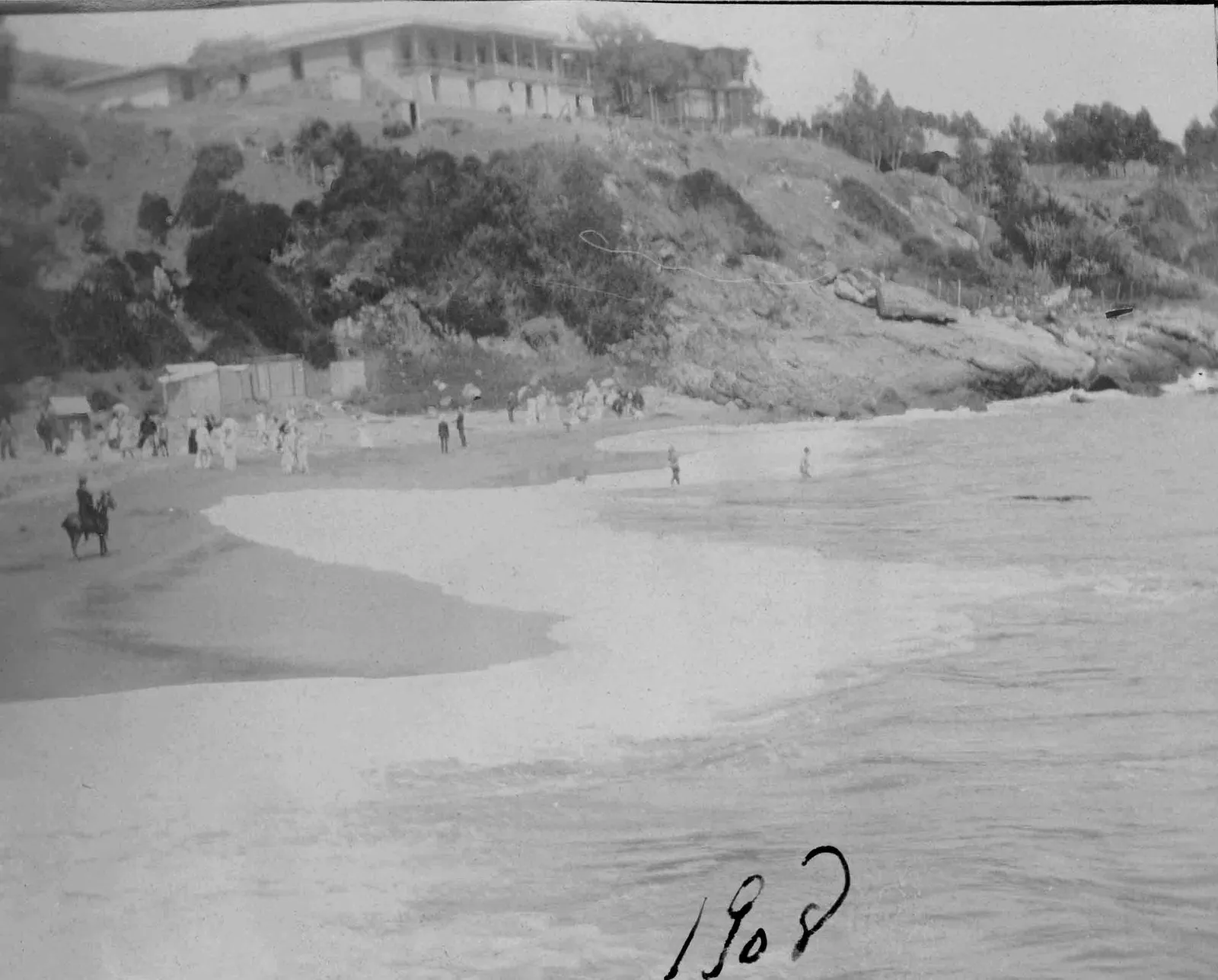 Playa de Zapallar en 1908