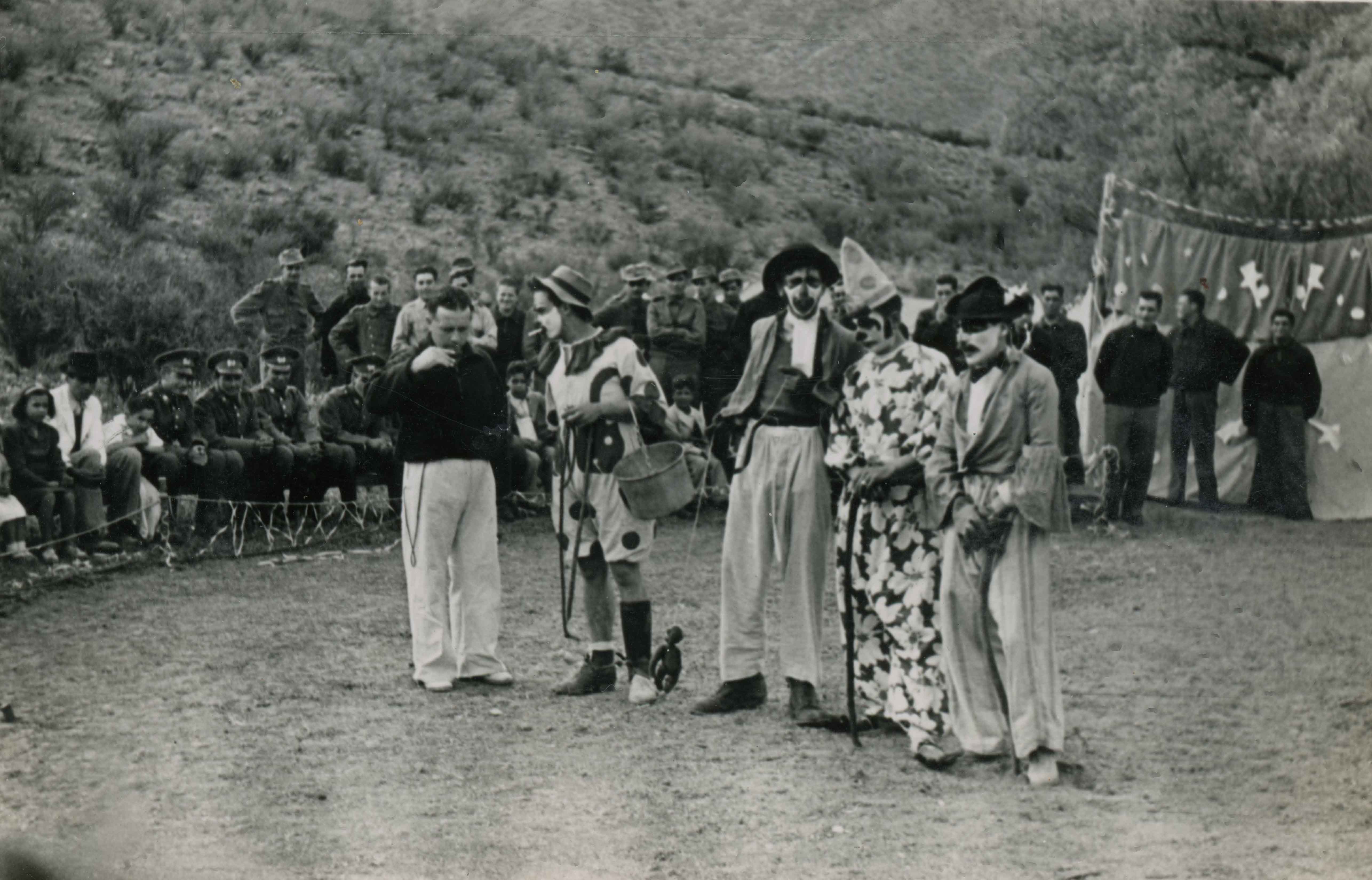 Circo en la Campaña de cadetes en 1943