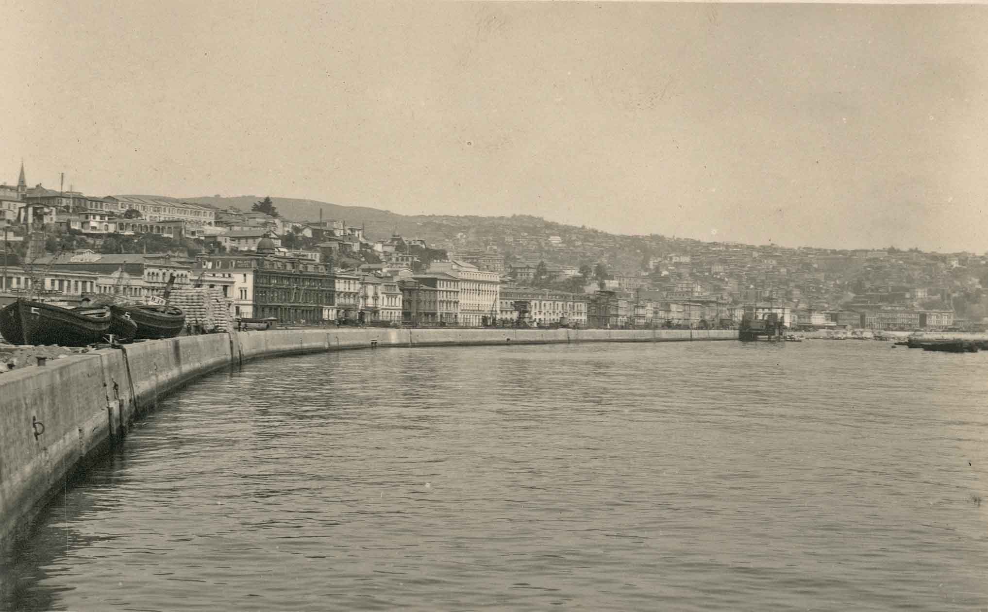 Malecón de Valparaíso en 1924