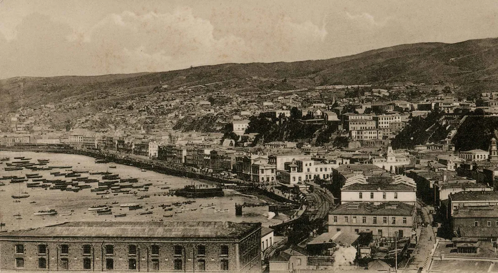 Construcción de relleno de Valparaíso en 1924