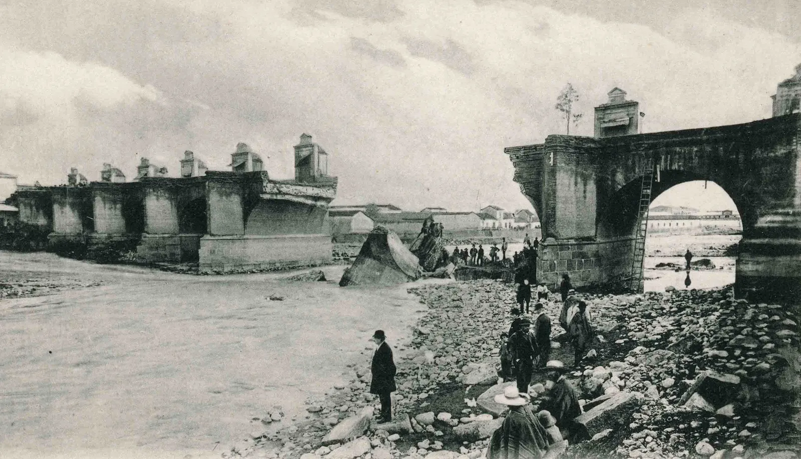 Demolición del Puente Cal y Canto en 1888