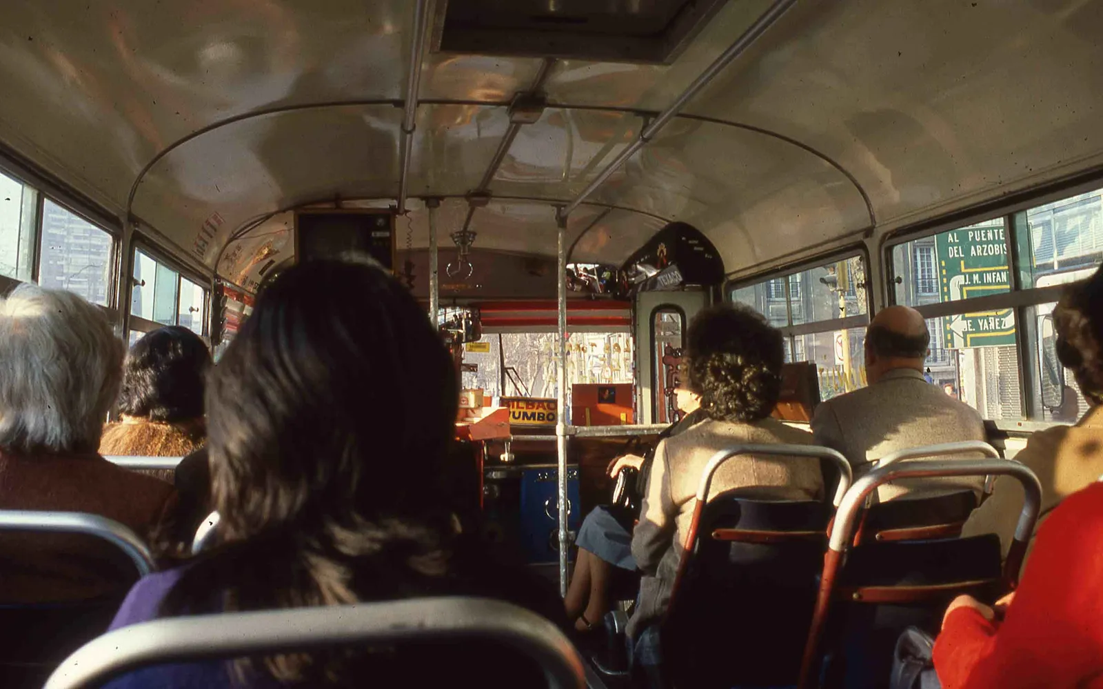 Micro en providencia, 1980